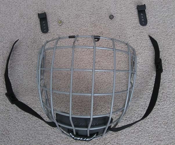 Senior Bauer True Vision FM 2100 Cage