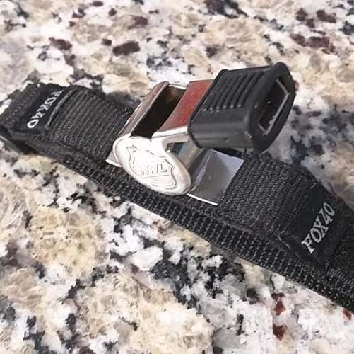 FOX 40 SUPER FORCE GLOVEGRIP COACH'S WHISTLE