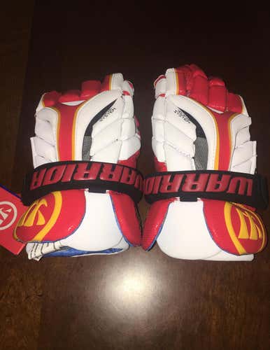 BRAND NEW - Warrior Evo Custom Lacrosse Gloves 2018
