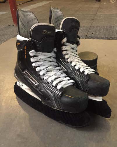 Pro stock Bauer Supreme MX3