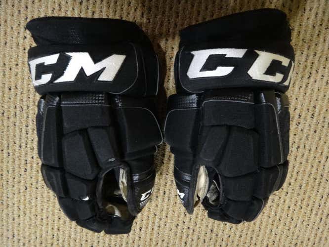 CCM U Gloves Senior 14