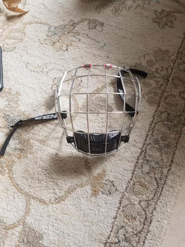 new ccm size m Senior cage