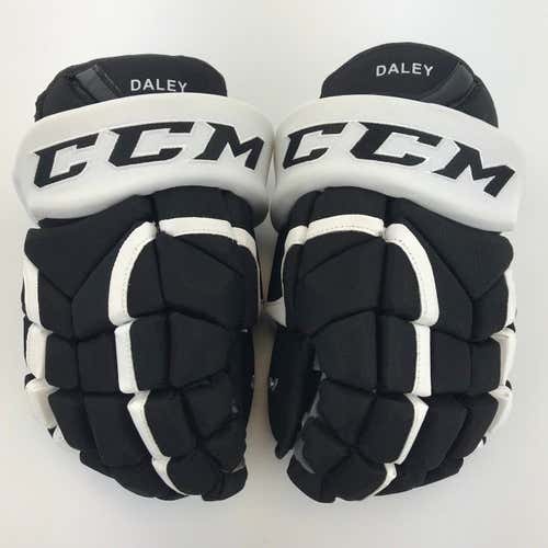 NEW! CCM HG12XP PITTSBURGH PENGUINS NHL PRO STOCK HOCKEY PLAYER GLOVES 14" DALEY