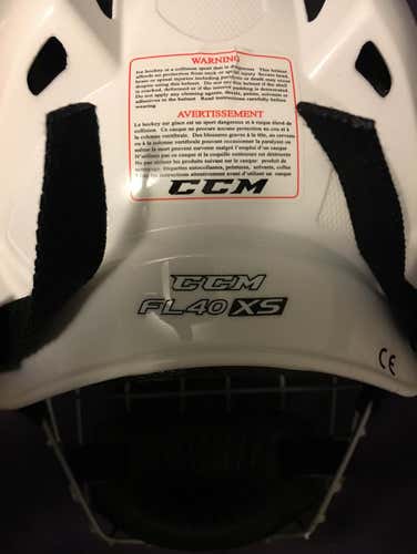 Ccm Fl40 Helmet Xs Wcage