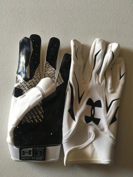 New Under Armour F4 Receiver Gloves Size Medium