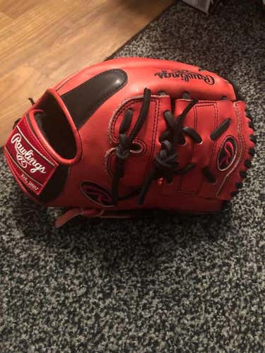 Rawlings Heart of the Hide Baseball Glove 12 Inches