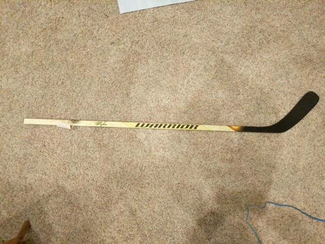 New Warrior Stick Lefty Mid 46-50 Junior