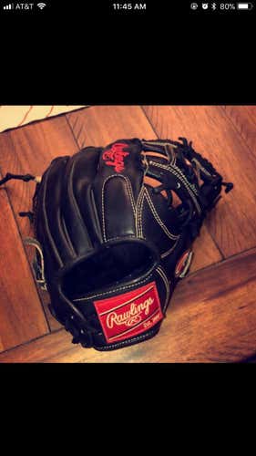Black Rawlings HOH 11.5” Infield Glove