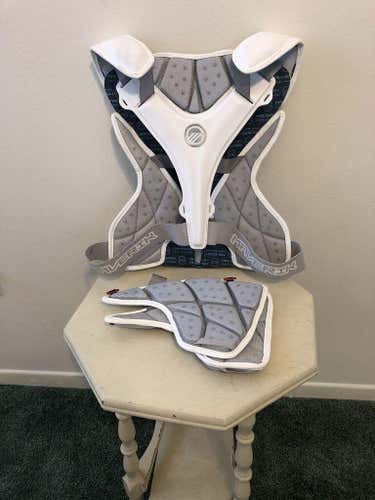 New Maverik Shoulder Pads