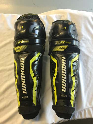 Warrior Alpha Qx Pro Shine Pads Jr Size 13