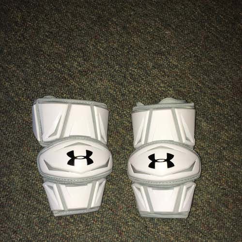 NEW Under Armour Revenant Arm Pads