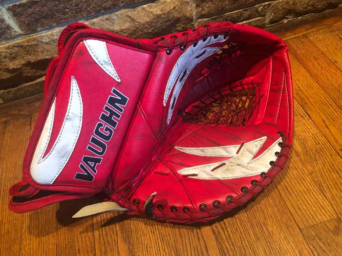 Pro stock Vaughn Velocity Goalie Catcher Kipper Spec