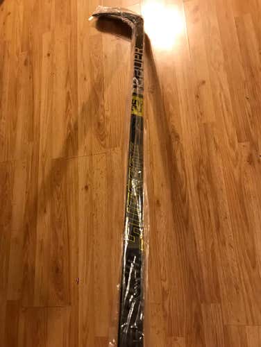 (2 Pack) Brand New Bauer 2s Pro - RH 87 Flex P92 Grip