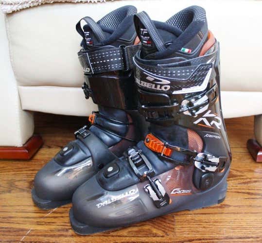 DALBELLO KRYPTON PRO SKI BOOTS SIZE 27.5 MEN SIZE 9.5