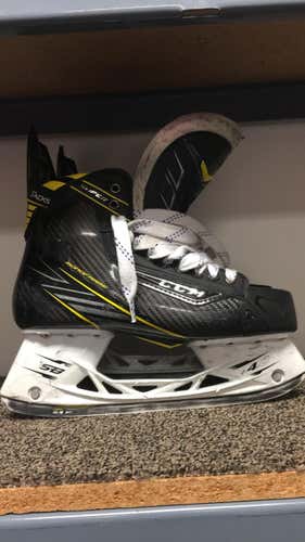 CCM Super Tacks