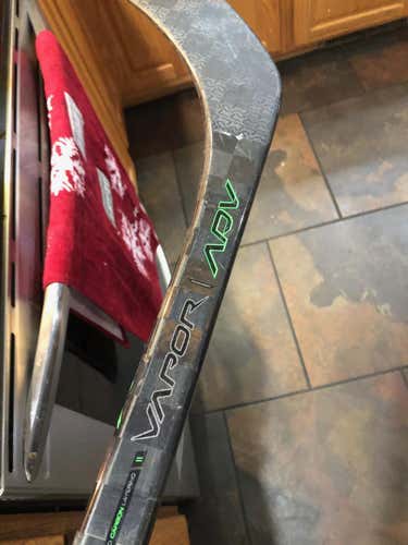 Bauer Vapor ADV Stick Righty Toe 76 - 80 Senior