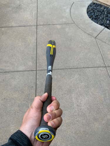 Easton Ghost X Hyperlite Bat Kid Pitch (9YO-13YO)