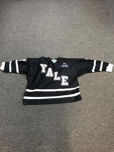 Yale University Hockey Jersey Adult XLarge Used