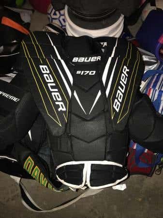 Bauer Supreme S170 Goalie Chest and Arm Protector Goalie Chest Protector Senior