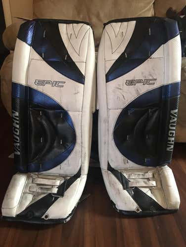 32” Intermediate Vaughn Epic 800 Leg Pads
