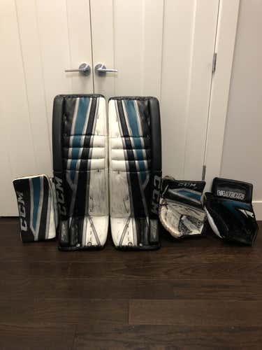 CCM Extreme Flex II  Pro Goalie Equipment (Full Set) Regular Senior
