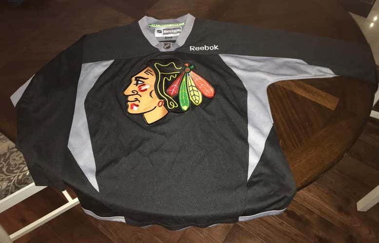 Sr. Chicago Blackhawks Reebok Practice Jersey