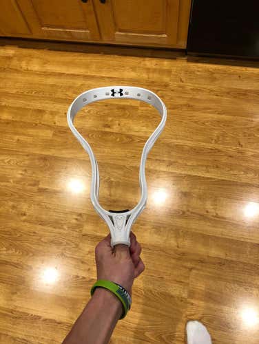 Great Condition UA Command U