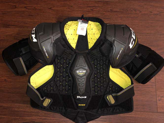 CCM Tacks 6052 Shoulder Pads Senior