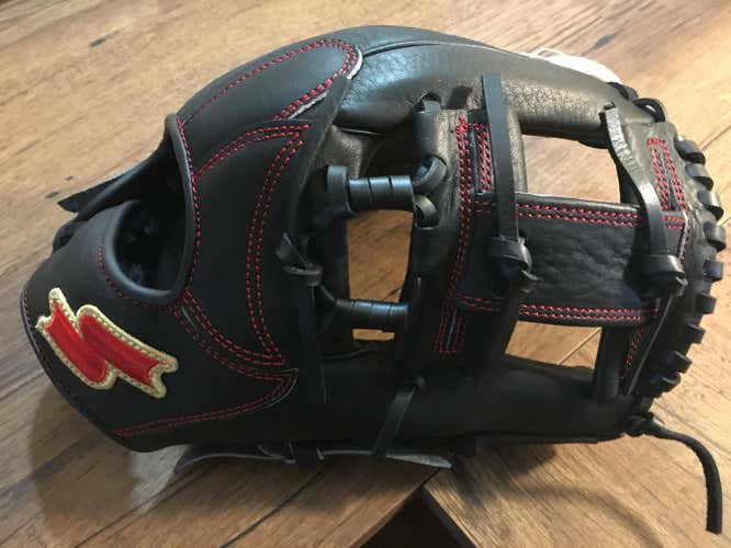 New SSK Glove Adult