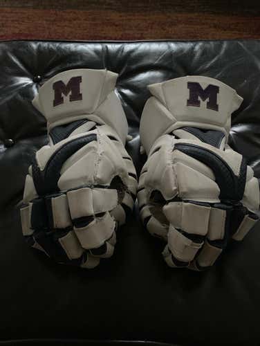 Game Worn Middlebury College Warrior Rabil Gloves Size 13 #23