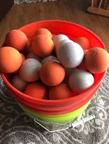 25 Lacrosse Balls