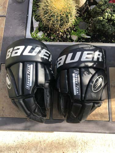 Men’s Bauer Glove