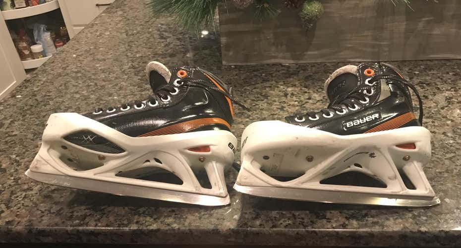Goalie Skates Size 2.5