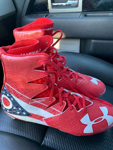 Under Armour Highlights Size 10.5 Never Worn