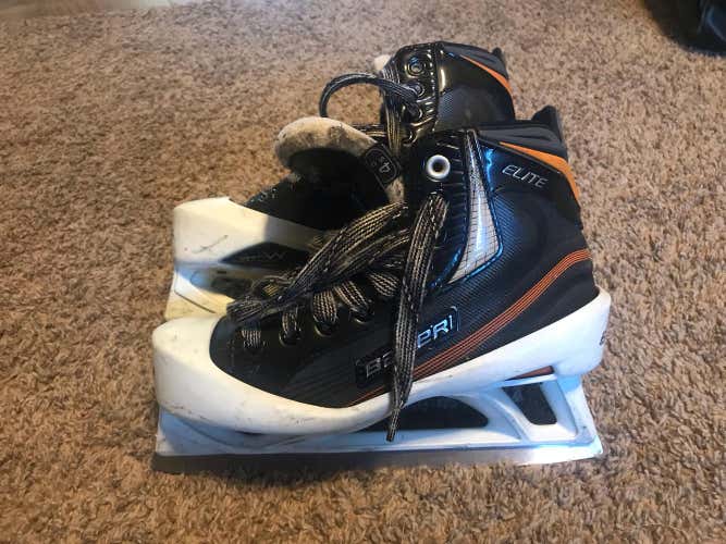 Bauer Goalie Skates 4.5