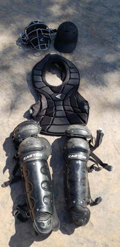 Easton Catcher's Protective Gear Adult