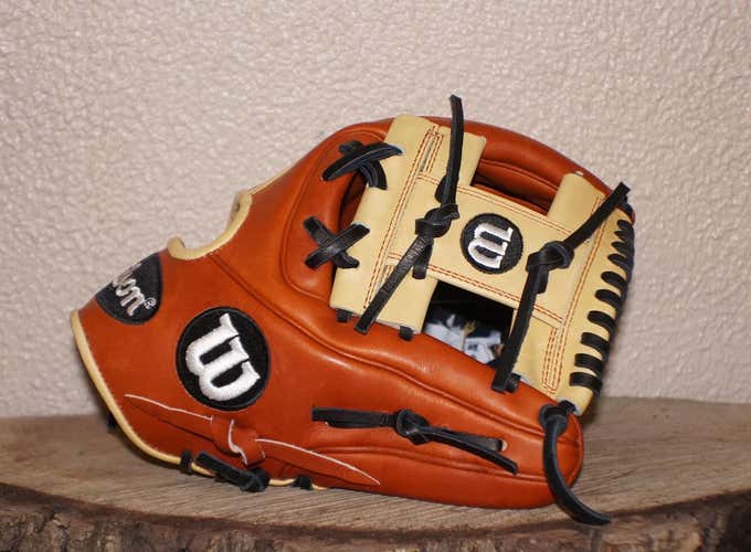 Wilson A2K Holiday Sale 11.5 1786 New With Tags
