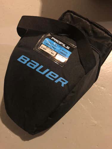 NEW BAUER GOALIE MASK BAG