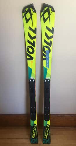 Volkl Racetiger SL Skis