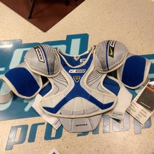 New Nike Bauer Supreme 30 Youth Shoulder Pads (Small)