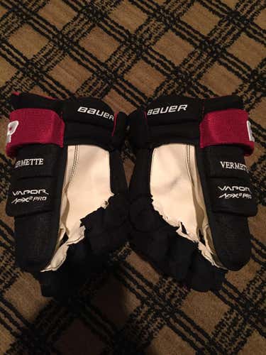 BAUER APX2 PRO STOCK GLOVES VERMETTE 13” COYOTES