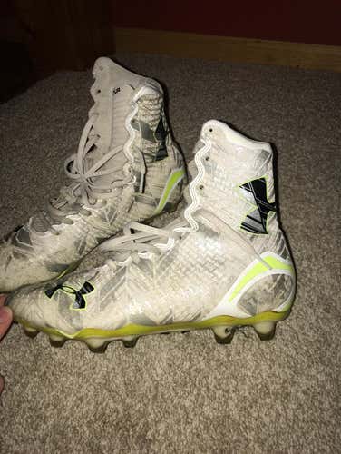 UA Highlight Lacrosse Cleat size 8.5