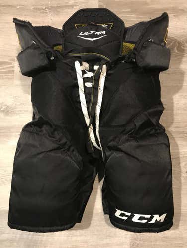 CCM Ultra Tacks Large Black Pants Sr