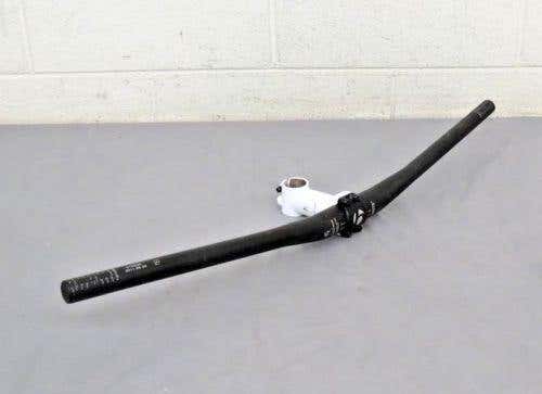 Bontrager 690mm Bullhorn Bars w/85mm Bontrager Stem 1-1/8" Threadless Aluminum