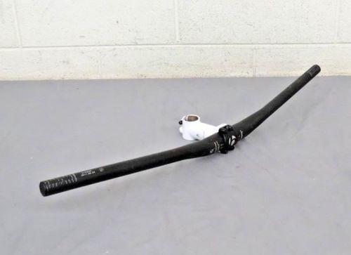 Bontrager 690mm Bullhorn Bars w/85mm Bontrager Stem 1-1/8" Threadless Aluminum