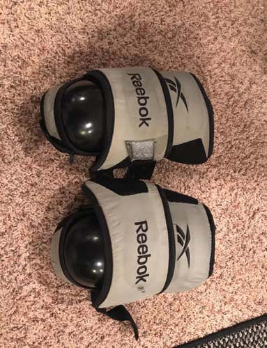 Goalie Knee Pads