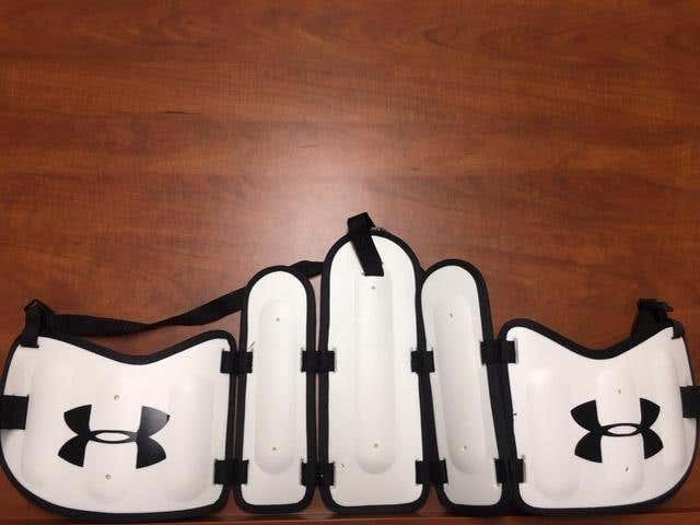 New Under Armour Kidney Pads Adult Large