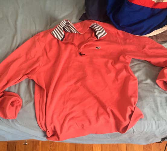 Vineyard Vines Quarter Zip Medium