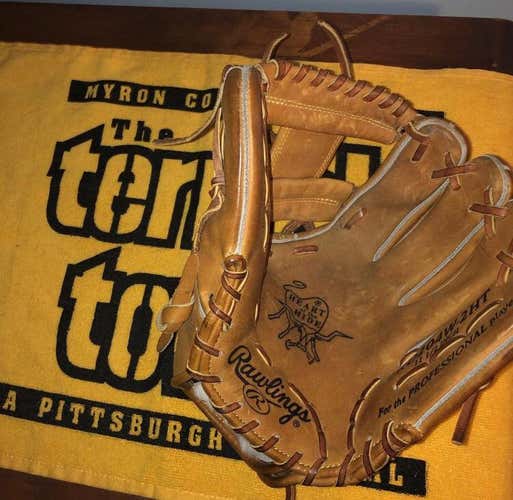 Rawlings Horween 11.5