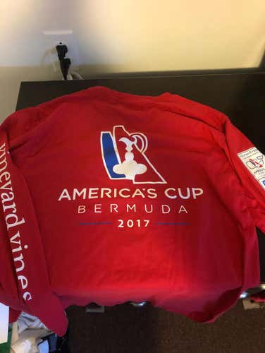 SEND OFFERS - Men’s Small Vineyard Vines America’s Cup Long Sleeve T Shirt